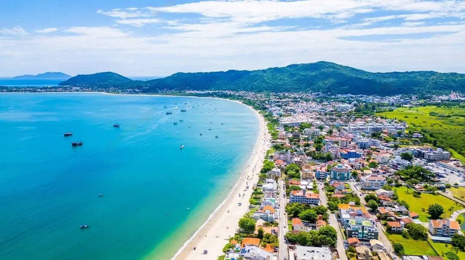 florianopolis santa catarina brazil praia de canasvieiras canasvieiras beach